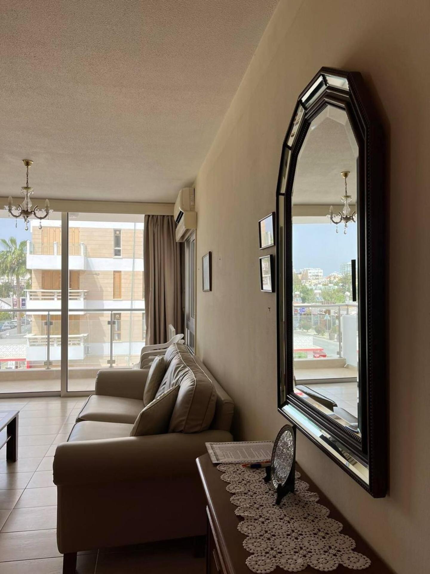 Beach Apartment Mackenzie, Ларнака Экстерьер фото